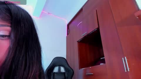 ivannapretyts online show from 17, 12, 2025