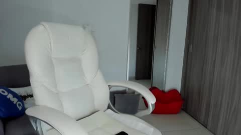 Snapshot of ivannasaenzcute chatting on 14, 12, 2024 Ivanna online show from 14, 12, 2024