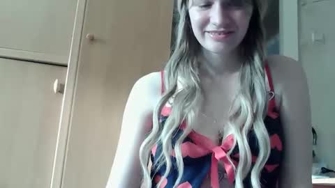 Snapshot of ivetta911 chatting on 13, 4, 2026 ivetta911 online show from 13, 4, 2026