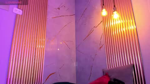 Ivon online show from 18, 11, 2025