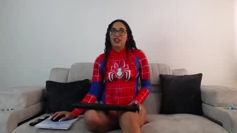 ivonemoon online show from 29, 10, 2025