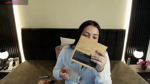 I V O N N E R O S S online show from 12, 3, 2026