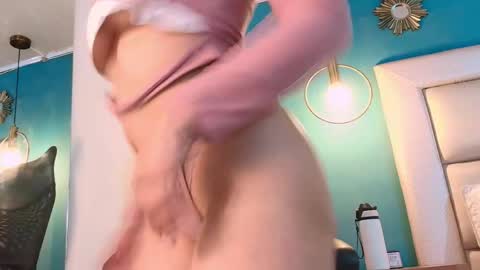 Snapshot of ivonny_x chatting on 29, 4, 2026 Ivon online show from 29, 4, 2026
