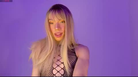 Ivonny online show from 25, 11, 2025