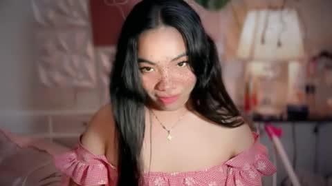 Snapshot of ivory_delight chatting on 10, 5, 2026 ivory_delight online show from 10, 5, 2026