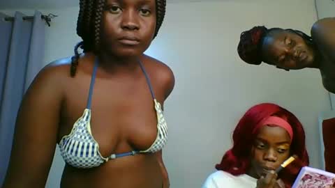 Snapshot of ivory_mae chatting on 9, 7, 2026 ivory_mae online show from 9, 7, 2026