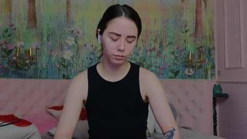 Snapshot of ivorywood_ chatting on 28, 5, 2026 ivorywood_ online show from 28, 5, 2026