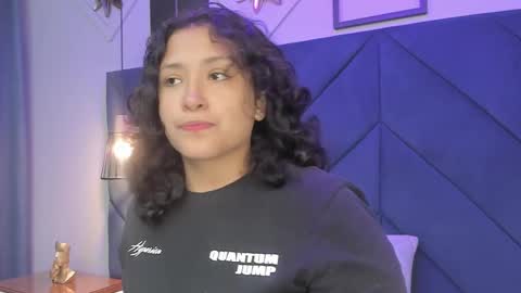 Snapshot of ivy_and_molly chatting on 28, 9, 2025 Ivy and Molly online show from 28, 9, 2025