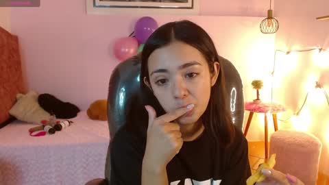 Snapshot of ivy_gail chatting on 29, 1, 2025  IVY online show from 29, 1, 2025