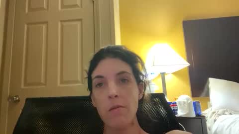 Snapshot of ivy_rose90 chatting on 7, 10, 2025 ivy_rose90 online show from 7, 10, 2025