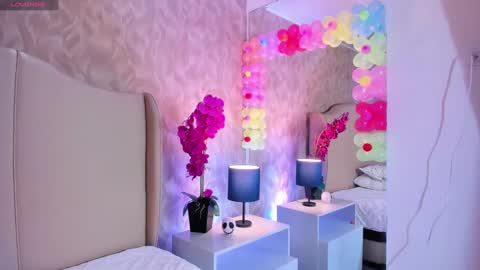 Snapshot of ivyangel_mei chatting on 19, 10, 2025 Ivy online show from 19, 10, 2025