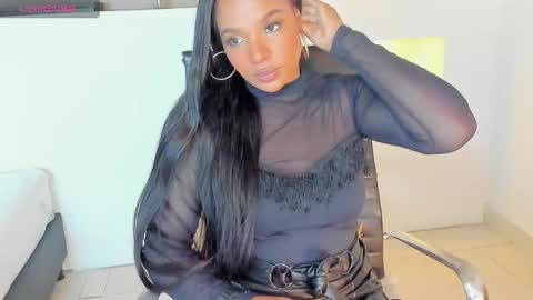 Snapshot of ivybliss8 chatting on 25, 1, 2025 i v y b l i s s online show from 25, 1, 2025