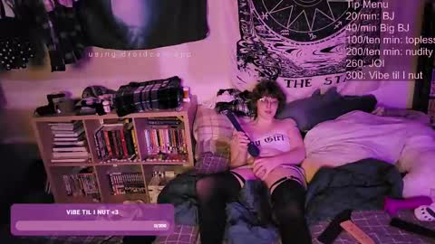 Snapshot of ivyintheparker chatting on 8, 3, 2025 Ivy Parker online show from 8, 3, 2025