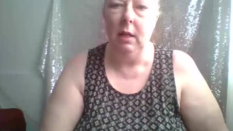 Snapshot of ivyjane3522 chatting on 17, 5, 2026 ivyjane3522 online show from 17, 5, 2026