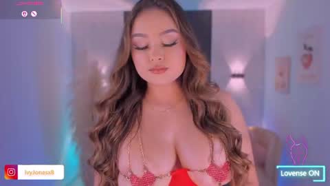 Ivy online show from 15, 6, 2026