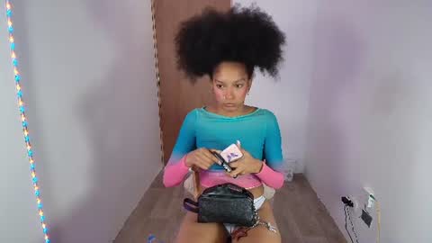 Snapshot of ivylusst chatting on 1, 8, 2026 ivylusst online show from 1, 8, 2026