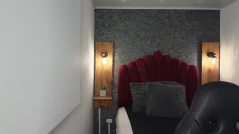 ivyrush09 online show from 26, 10, 2025