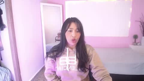 Snapshot of ivyshine7 chatting on 14, 10, 2025 ivyshine7 online show from 14, 10, 2025