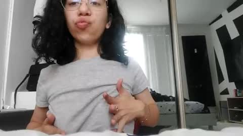 Snapshot of ivyx20 chatting on 3, 5, 2026 Ivy online show from 3, 5, 2026