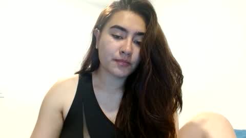 Snapshot of ivyy1_ chatting on 27, 5, 2026 Ivy online show from 27, 5, 2026