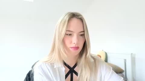 ivyyy1995 online show from 20, 11, 2025