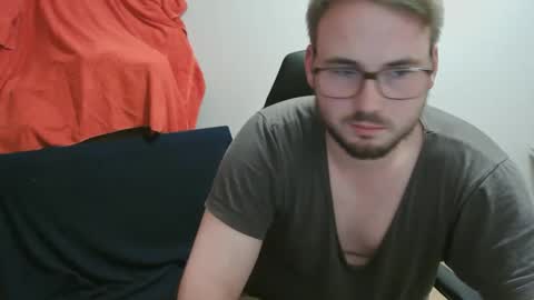 Snapshot of iwantfucknow chatting on 2, 12, 2025 iwantfucknow online show from 2, 12, 2025