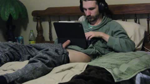 Snapshot of iwhitesmurf chatting on 12, 11, 2025 iwhitesmurf online show from 12, 11, 2025