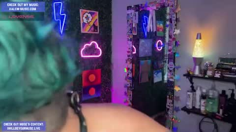 Snapshot of iwillbeyourmuse chatting on 3, 7, 2026 Muse hethey online show from 3, 7, 2026