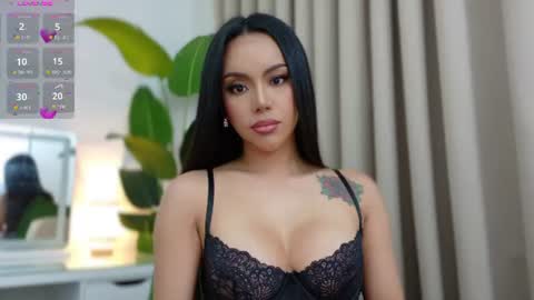 Snapshot of iya_ferrera chatting on 1, 8, 2026 iya online show from 1, 8, 2026