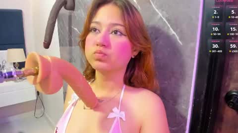 Snapshot of iza_grey chatting on 19, 6, 2026 Isa online show from 19, 6, 2026