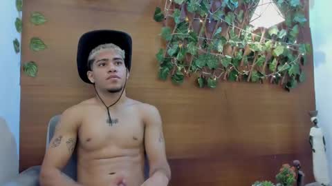 izaack online show from 22, 1, 2025