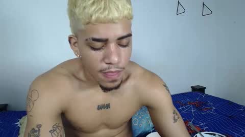 izaack online show from 5, 10, 2025