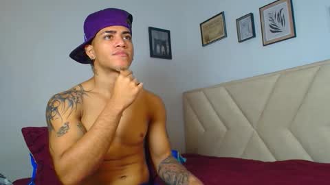 Snapshot of izaak_taylor7 chatting on 11, 2, 2026 izaack online show from 11, 2, 2026