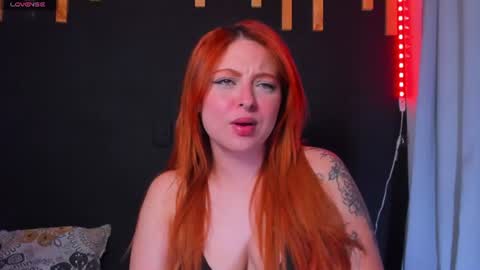 hot izys online show from 24, 7, 2026