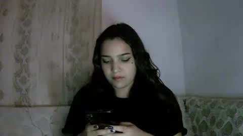 Snapshot of izzy_32 chatting on 9, 2, 2026 izzy_32 online show from 9, 2, 2026