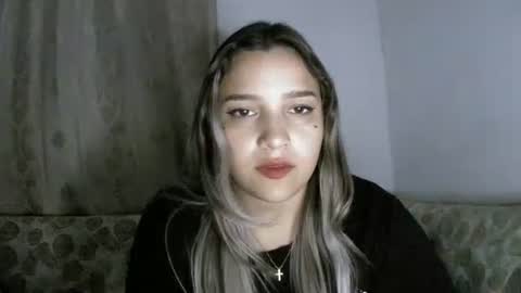 Snapshot of izzy_32 chatting on 9, 3, 2026 izzy_32 online show from 9, 3, 2026