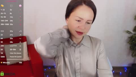 Snapshot of izzy_cam chatting on 16, 1, 2026 Queen of nylon Victoria online show from 16, 1, 2026