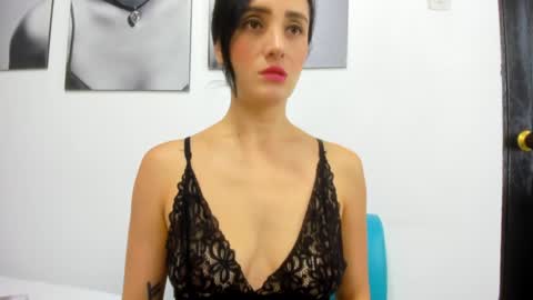 Izzy online show from 15, 1, 2025