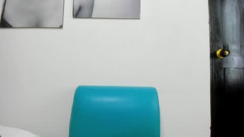 Izzy online show from 15, 1, 2025