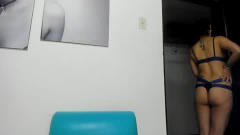 Izzy online show from 19, 1, 2025