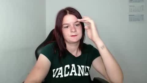 Snapshot of izzyflame18 chatting on 15, 9, 2025 Shygirl online show from 15, 9, 2025