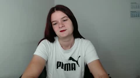 Snapshot of izzyflame18 chatting on 3, 10, 2025 Shygirl online show from 3, 10, 2025