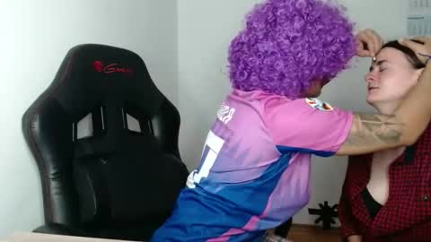 Snapshot of izzyflame18 chatting on 30, 10, 2025 Shygirl online show from 30, 10, 2025