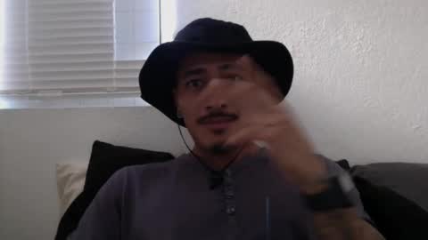 Snapshot of j0nnyk1ng chatting on 15, 2, 2025 Mugen online show from 15, 2, 2025