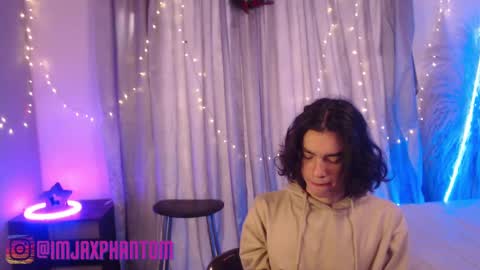 Snapshot of j_a_x_x_x_o_n chatting on 3, 12, 2024 Hey im Jaxxxon check my info     online show from 3, 12, 2024