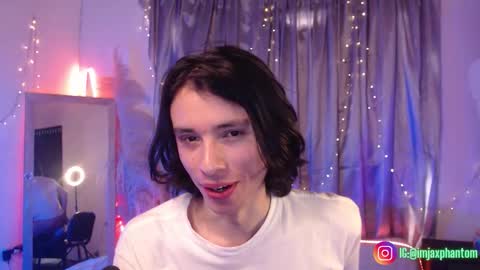 Snapshot of j_a_x_x_x_o_n chatting on 6, 10, 2025 Hey im Jaxxxon check my info     online show from 6, 10, 2025
