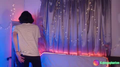 Snapshot of j_a_x_x_x_o_n chatting on 18, 10, 2025 Hey im Jaxxxon check my info     online show from 18, 10, 2025