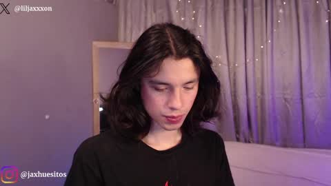 Snapshot of j_a_x_x_x_o_n chatting on 29, 4, 2026 Hey im Jaxxxon check my info online show from 29, 4, 2026