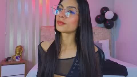 Snapshot of j_belle_ chatting on 19, 3, 2026 j_belle_ online show from 19, 3, 2026