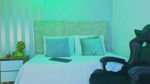 Snapshot of j_belle_ chatting on 26, 3, 2026 j_belle_ online show from 26, 3, 2026